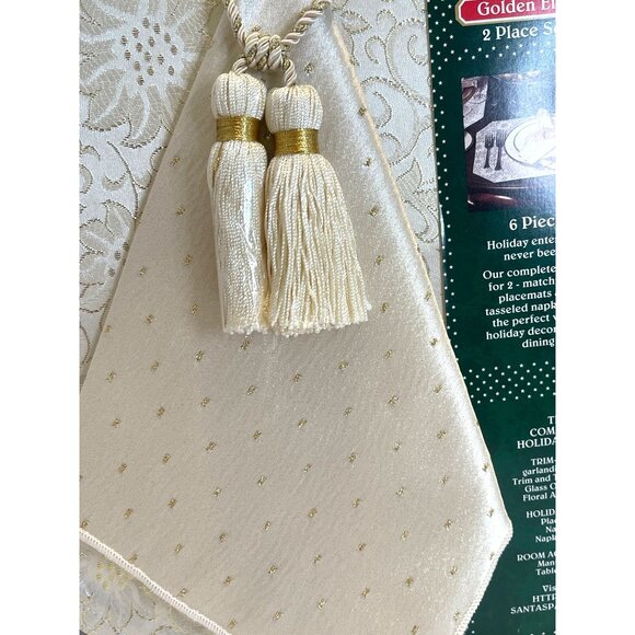 Christmas Holiday White Gold Formal Flower Brocade Table Linen Set Placemats NWT - Picture 5 of 9